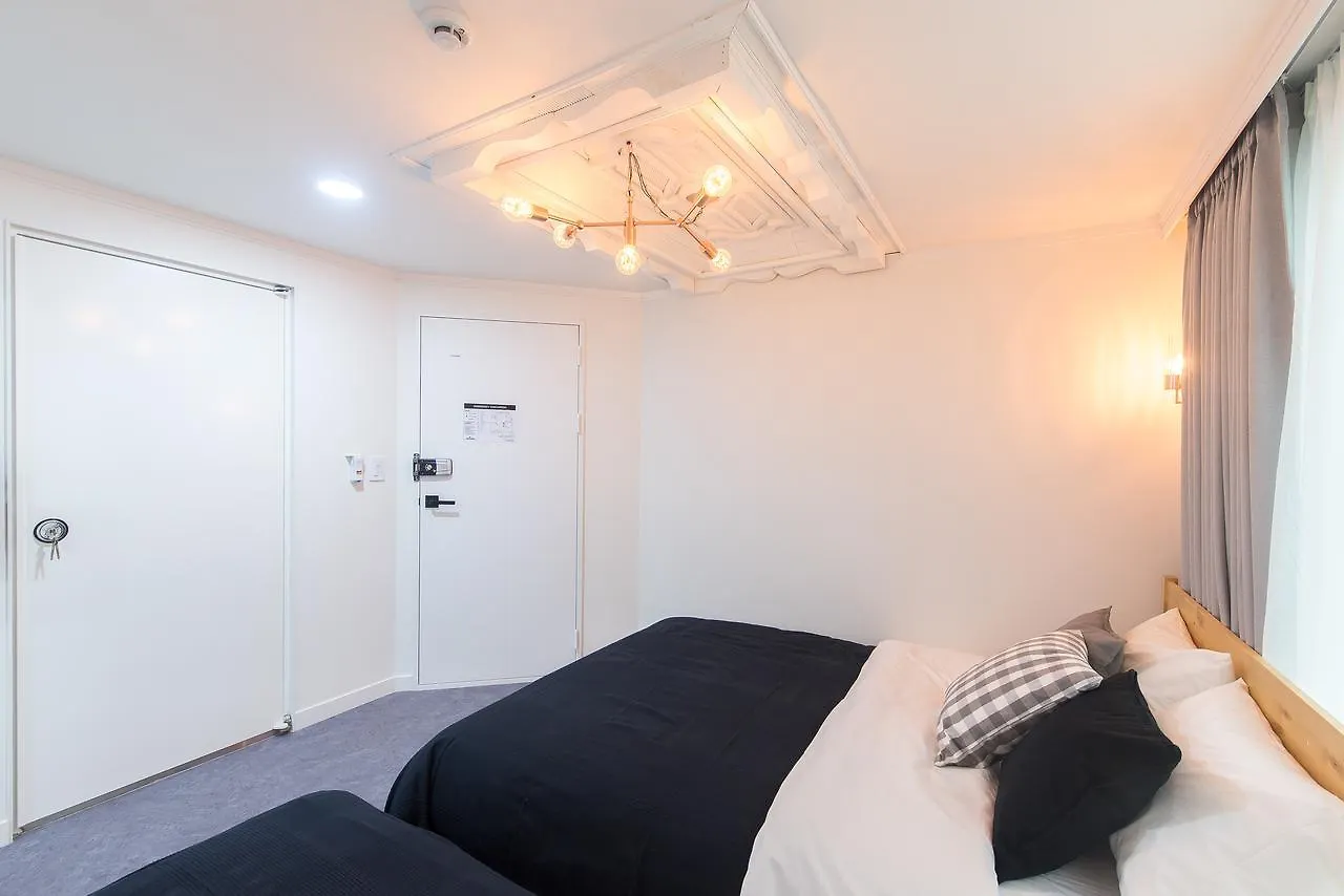 Mono House Hongdae 5 Hotel Seoul 0*,