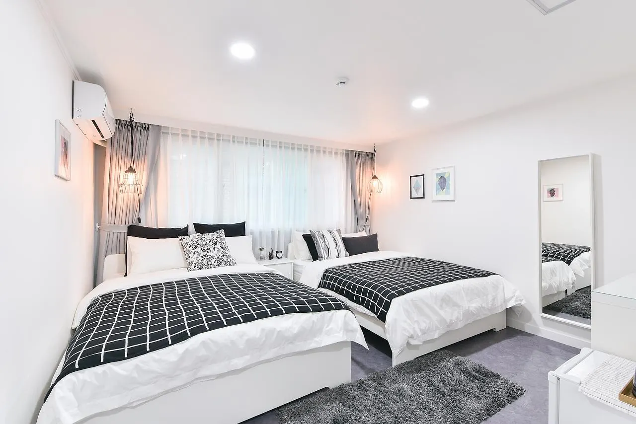 Gasthof Hotel Mono House Hongdae 5 Seoul