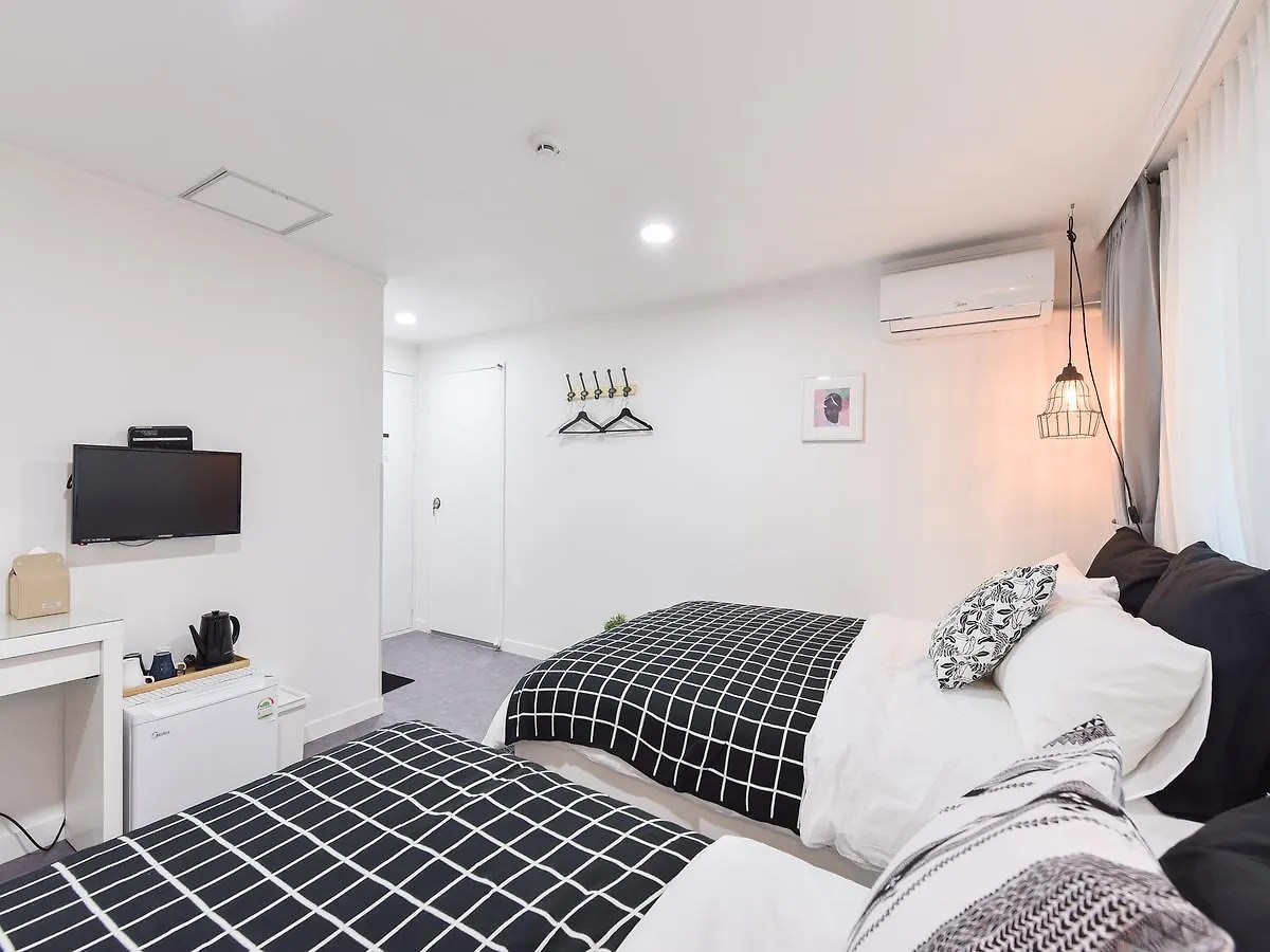 Hotel Mono House Hongdae 5 Seoul Südkorea